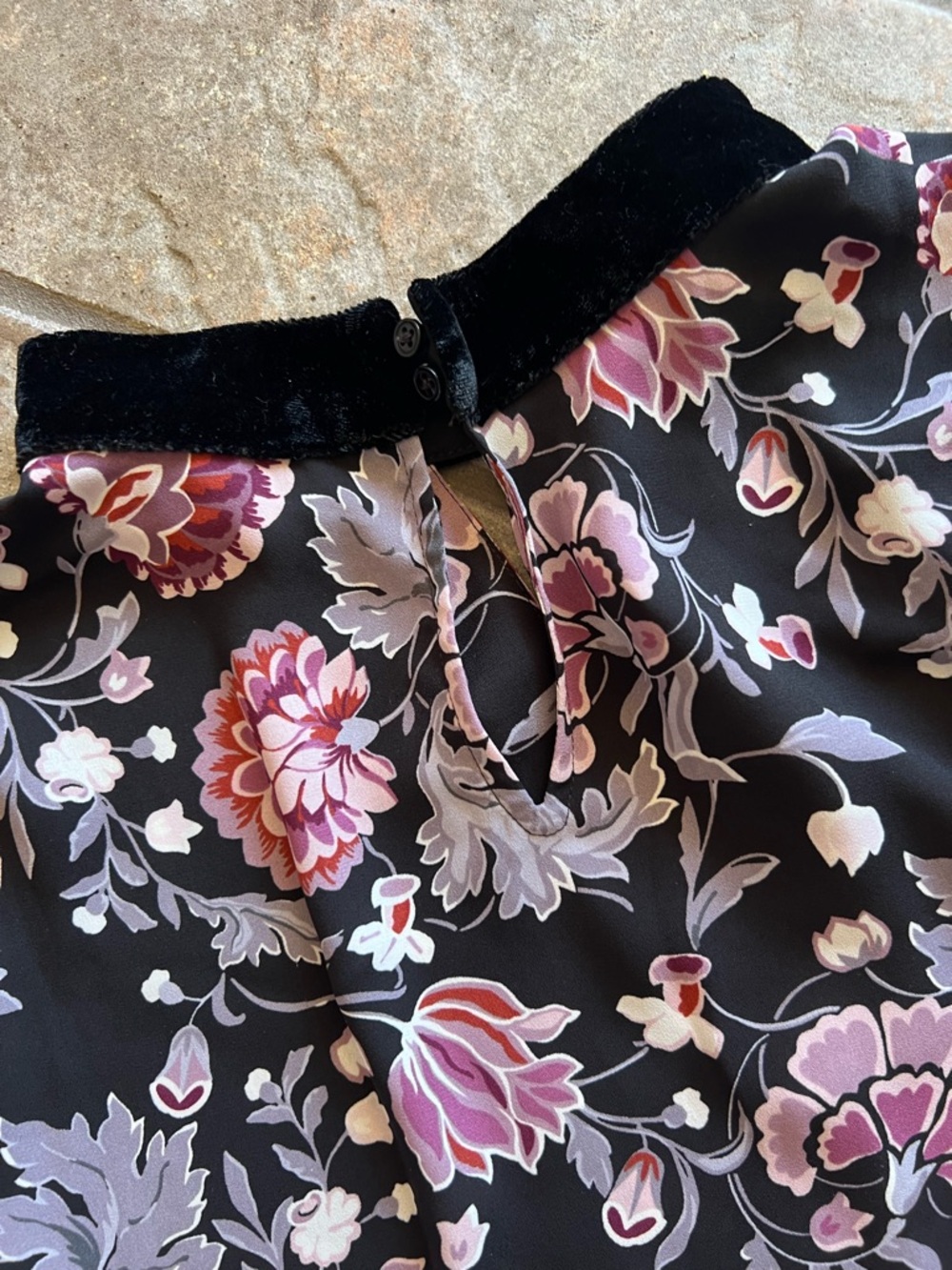 LOFT Floral Tiered Long-Sleeve Blouse with velvet neck band - Picture 10 of 11